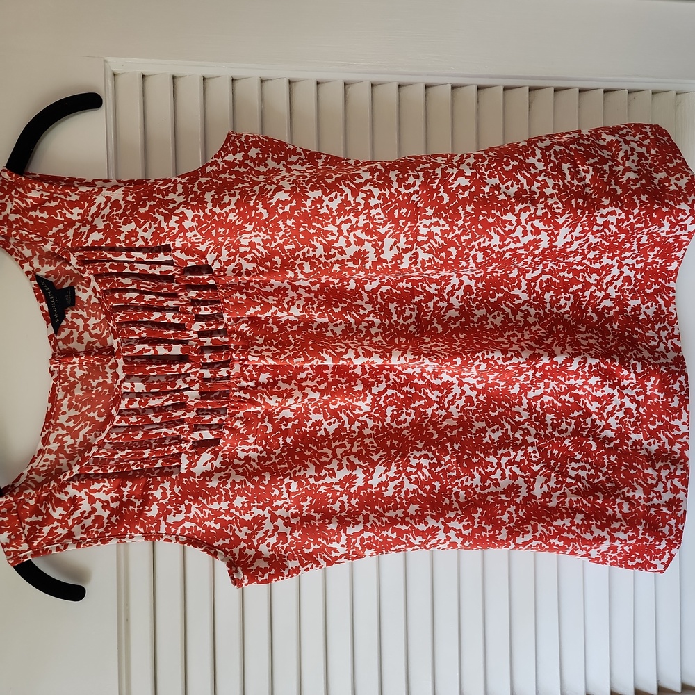 GUC- Banana Republic Sleeveless Top in Orange Sz XS
